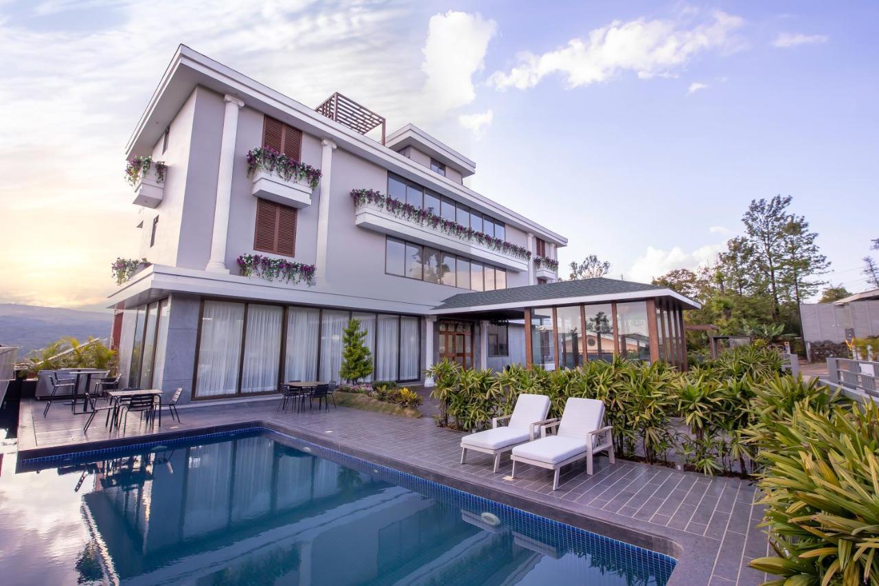 Leela Resort, The Exotic Boutique Hotel - Pure Veg Mahabaleshwar Exterior photo